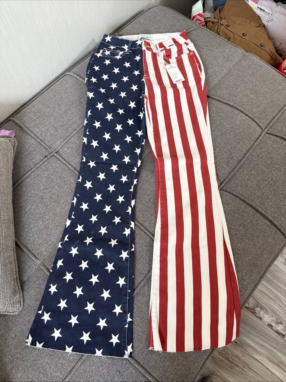 NWT Judy Blue Exclusive 28/32” High Waist American Flag Raw Flares  Concert